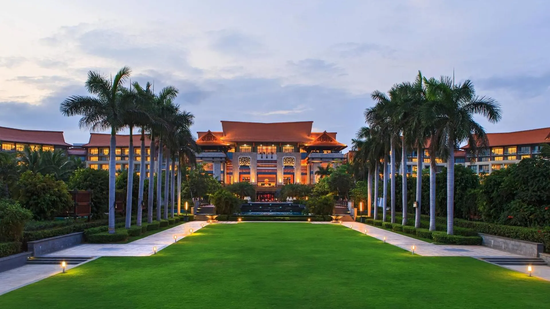 Renaissance Sanya Haitang Bay Resort 5*,